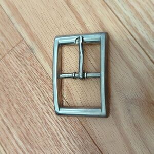 Metal belt buckle